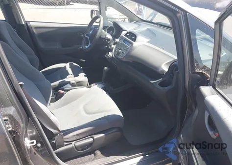 2013 Honda Fit из США, поврежденный, VIN JHMGE8H31DC060174
